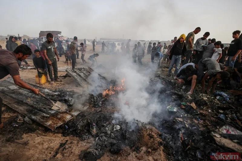 refahtaki-katliam-sonrasi-soykirimci-israile-tepkiler-cig-gibi-kuresel-vicdan-filistin-icin-tek-yurek-1716961228109.jpeg Refah'taki katliam sonrası soykırımcı İsrail'e tepkiler çığ gibi! Küresel vicdan Filistin için tek yürek-4