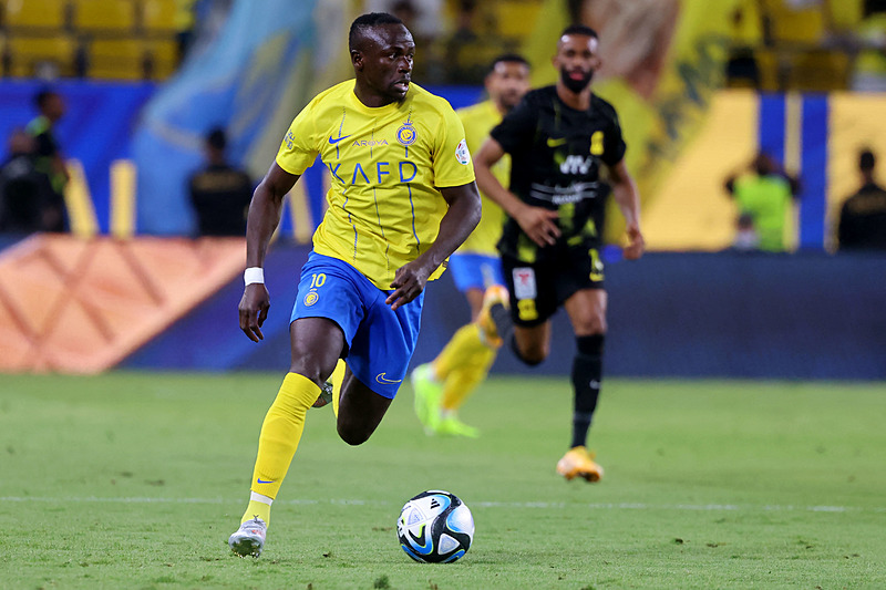 Fenerbahçe Cristiano Ronaldo'nun kankasını listeye aldı! Süper Lig dünya yıldızının transferi ile sarsılacak-11