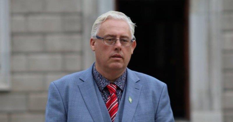 irlanda-temsilciler-meclisi-uyesi-thomas-gould-gazzeli-cocuklar-icin-gozyaslari-tutamadi-netayahuya-sert-tepki-1717278479133.jpeg İrlanda Temsilciler Meclisi Üyesi Thomas Gould, Gazzeli çocuklar için gözyaşları döktü! Katil Netayahu'ya nefret kustu: Cehennemde yan-3