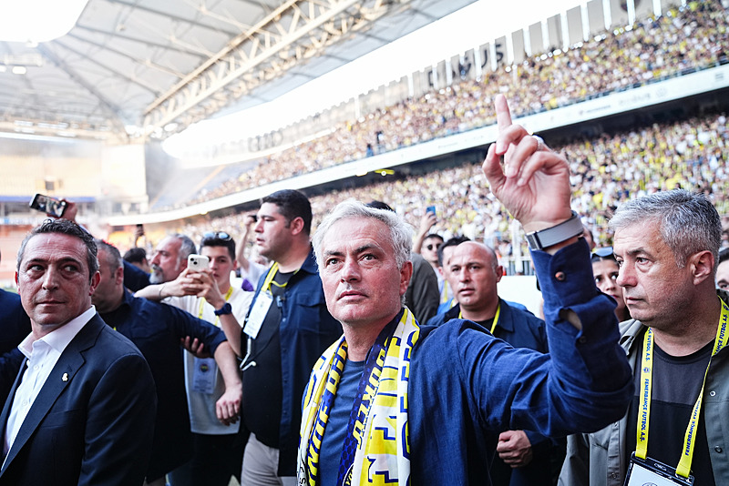 Jose Mourinho'nun maaşı ne kadar? Fenerbahçe'den alacağı ücret belli oldu! Mourinho'nun yardımcıları ne kadar kazanacak?-2