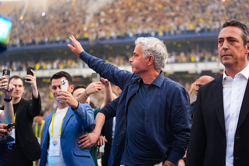 ÖZEL | Jose Mourinho'nun imza töreninde neler yaşandı neler!-4
