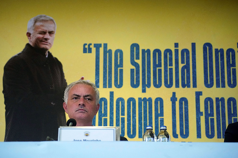 Yok artık Jose Mourinho! Gelir gelmez transferde Galatasaray'ın elinden yıldız ismi kapacak.. Bu harekat savaş çıkarır-9