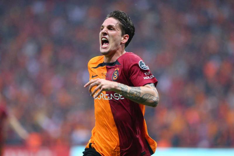 Galatasaray'ın yıldızı Nicolo Zaniolo'dan büyük şok! Gelen teklifler kulübü şaşırttı... Takımda mı kalacak?-9