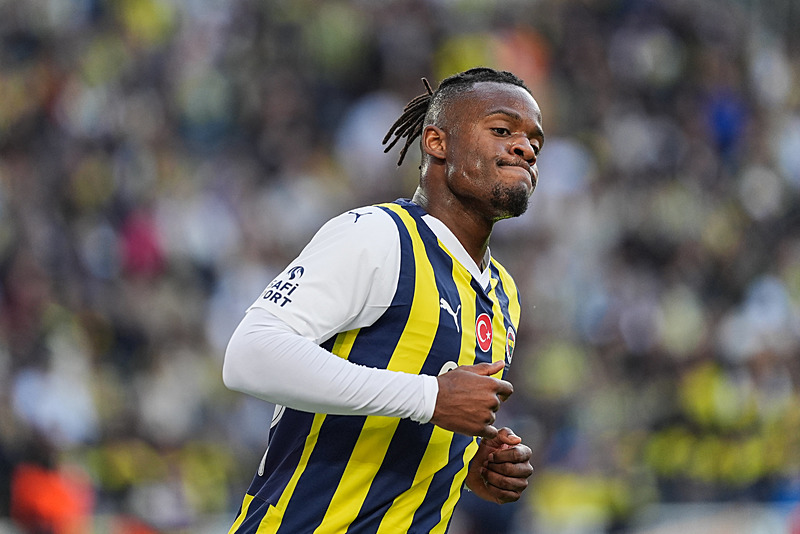 Yılın transfer çalımı geliyor! Galatasaray Fenerbahçe'nin yıldız futbolcusunu kapacak! Dursun Özbek düğmeye bastı-11