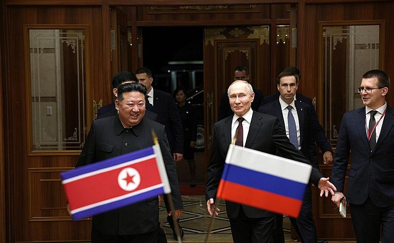 Kuzey Kore lideri Kim Jong Un ve Rusya Devlet Başkanı Vladimir Putin