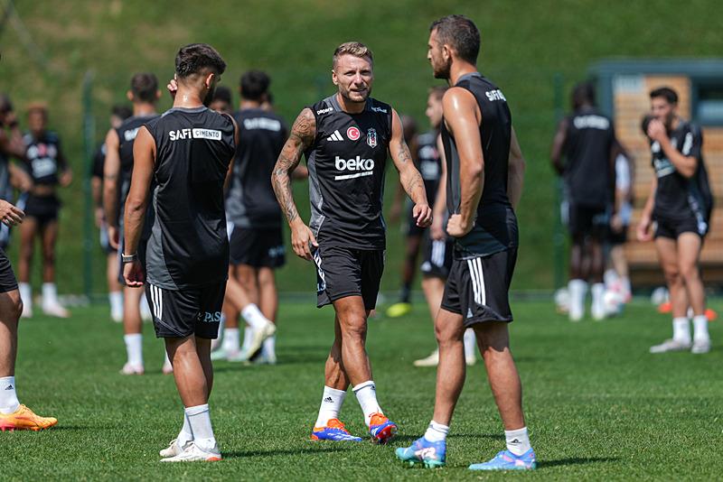 Ciro Immobile ilk antrenmanına çıktı.