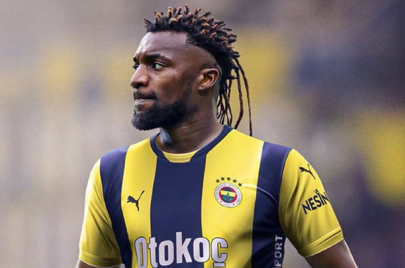 Allan Saint-Maximin geçen sezon Suudi Arabistan liginde 31 maça çıkıp 4 gol attı ve 10 asist kaydetti