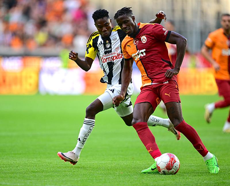 Zaha, geride kalan sezon beklentilerin altında kaldı.