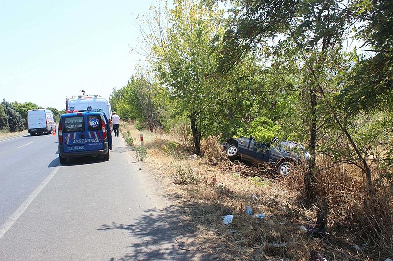 Manisa'da yaşanan trafik kazasında Cevdet Gaga ile eşi Fahriye Gaga hayatını kaybetti