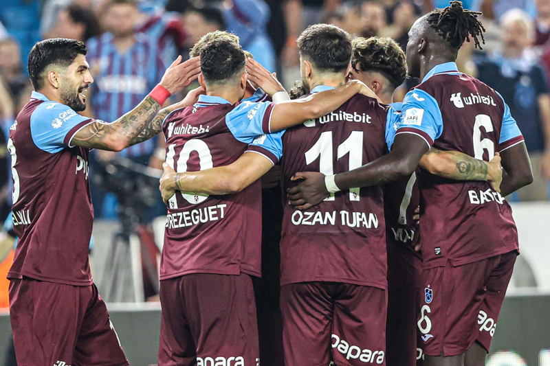 Trabzonspor Ruzomberok'u 2-0 ve 1-0'lık sonuçlarla eledi