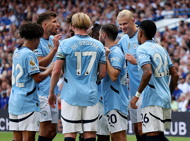 Erling Haaland yeni sezona golle başladı