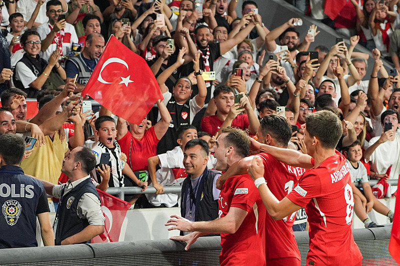 Kerem Aktürkoğlu, Burak Yılmaz'dan sonra hat-trick yapan ilk isim oldu