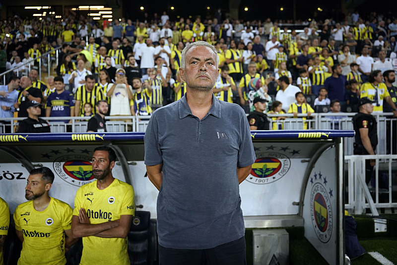 Jose Mourinho'nun ilk hedefi Kasımpaşa