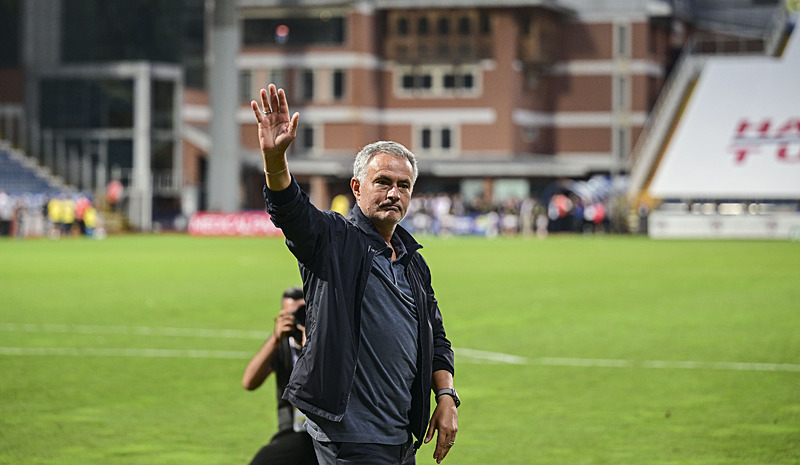 Jose Mourinho'nun şimdiki hedefi Galatasaray maçı