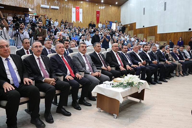 Elazığ'da ʺDin Eğitimi ve Hizmetleri Çalıştayıʺ gerçekleştirildi (Fotoğraf: Anadolu Ajansı)