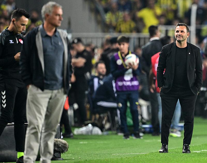 Okan Buruk'un Mourinho'ya bakışı gündem oldu (Fotoğraf: Anadolu Ajansı)