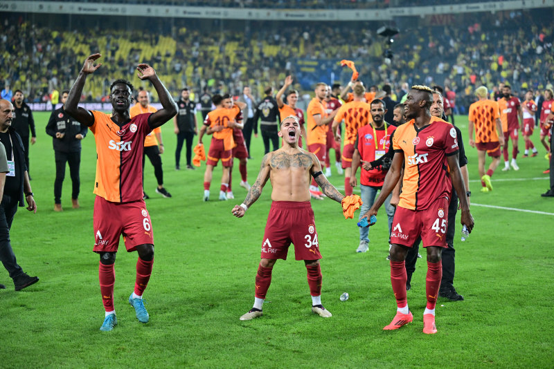 Galatasaray Süper Lig'de 6'da 6 yaptı. (AA)