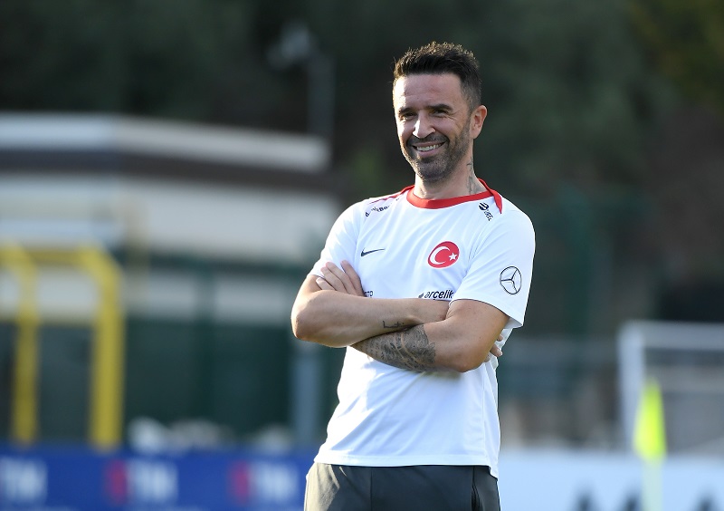 Gökhan Gönül futbolculuğu kariyerinde pek çok başarı elde etmişti. [TFF]