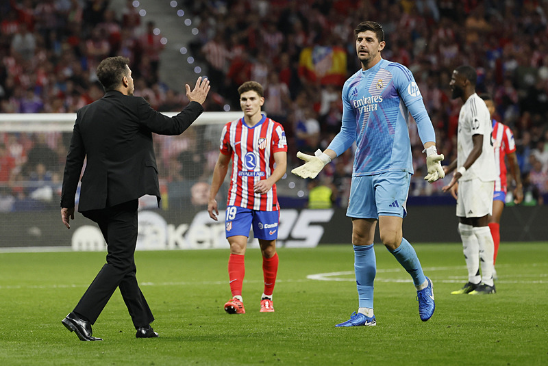 Diego Simeone, Thibaut Courtois'e destek verdi. [EPA]