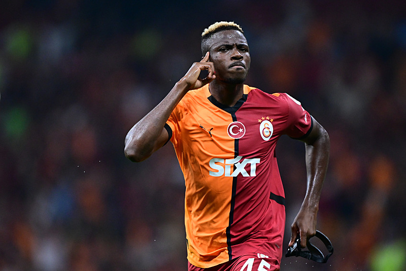 Victor Osimhen'in hedefi sezonu gol kralı olarak bitirmek. [AA]