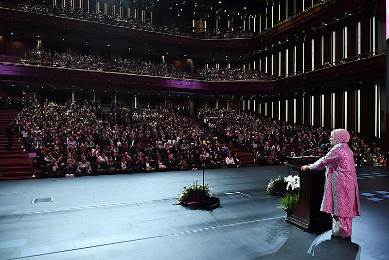 Emine Erdoğan'dan anne adaylarına ʺnormal doğumʺ çağrısı (AA) 