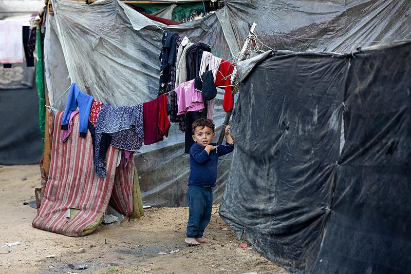 İsrail ordusunun Gazze Şeridi'ne yönelik saldırıları sürüyor, AA