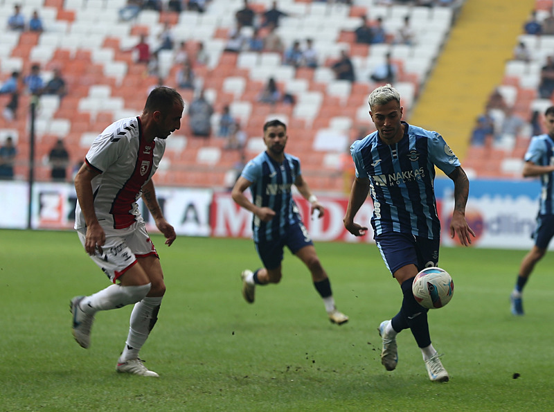 Adana Demirspor sadece 1 puan toplayabildi. [AA]