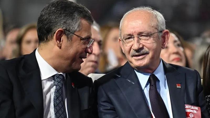CHP Genel Başkanı Özgür Özel ve eski CHP Genel Başkanı Kemal Kılıçdaroğlu Fotoğraf: AA)