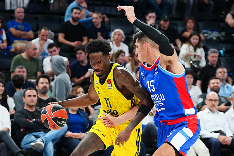 Fenerbahçe 3. hafta maçında Kızılyıldız'ı konuk edecek. [AA]