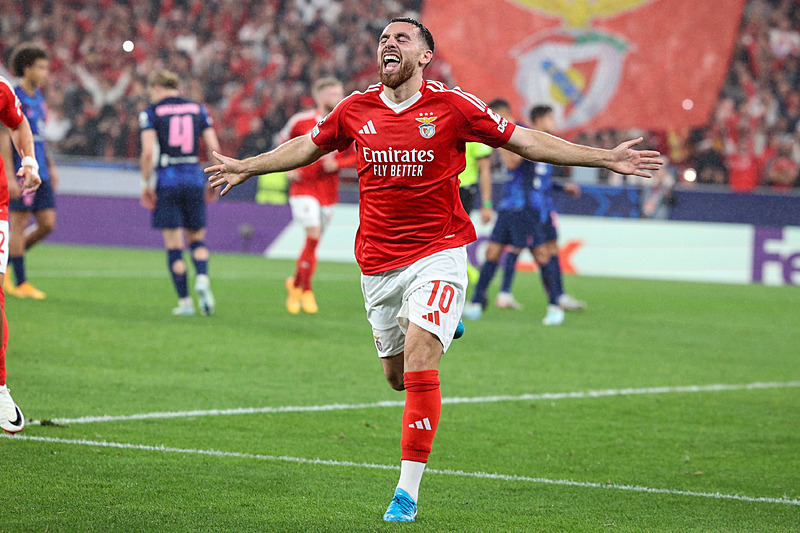 Orkun Kökçü Liverpool'un listesinde. [İHA]