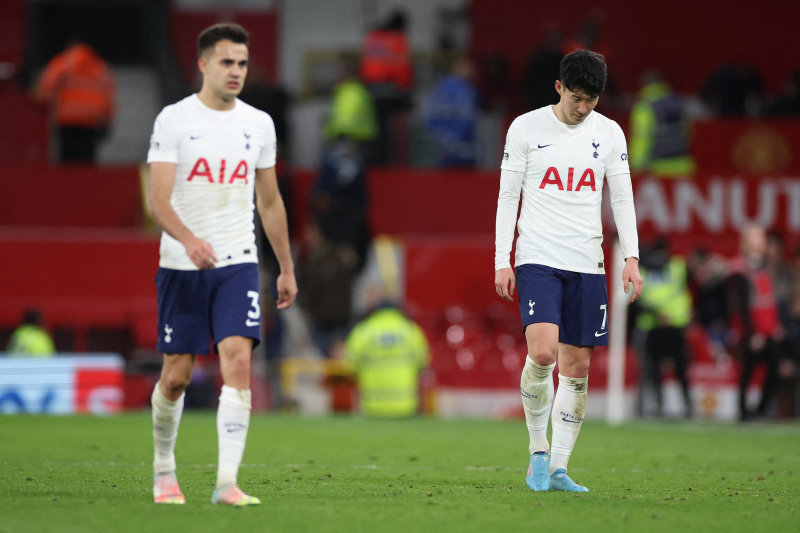 Reguilon'un Tottenham'dan ayrılmasına kesin gözüyle bakılıyor. (AFP)