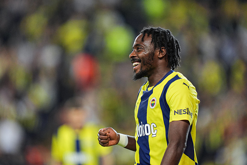 Bright Osayi-Samuel şu ana kadar 145 kez Fenerbahçe forması giydi (AA)