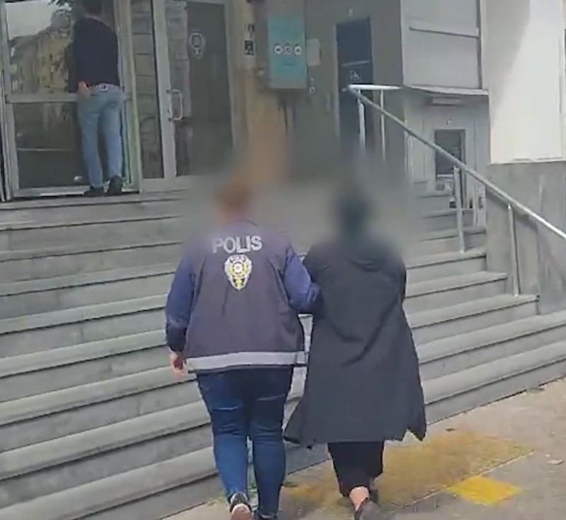 Kayseri'de 17 yıl hapisle aranan hükümlü, gardıropta yakalandı (DHA)