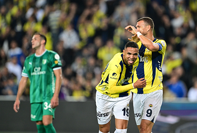 Fenerbahçe çift forvetle Bodrum FK karşısına çıktı (AA)