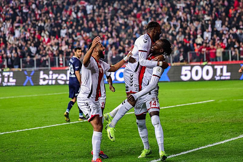 Trendyol Süper Lig: Samsunspor: 2 - Antalyaspor: 0 (DHA)