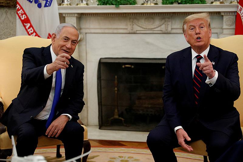 İsrail Başbakanı Binyamin Netanyahu ve ABD'nin 47. başkanı seçilen Donald Trump, Takvim Fotoğraf Arşivi