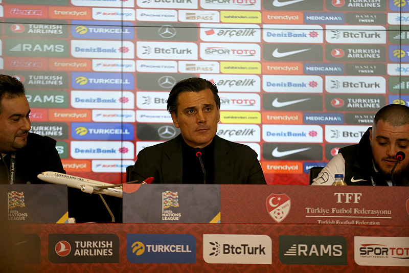 Vincenzo Montella Karadağ maçını kazanarak A ligine yükselmek istediklerini söyledi (AA)