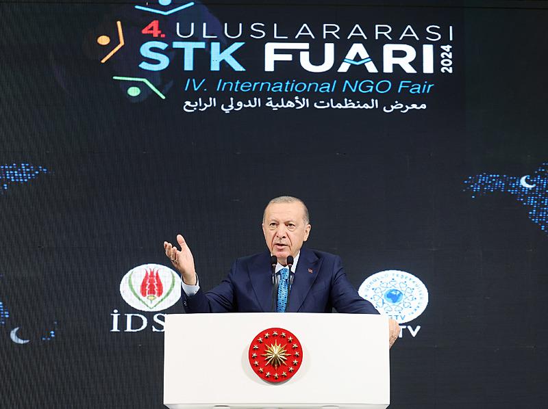 Başkan Recep Tayyip Erdoğan, İstanbul’da 4. Uluslararası STK Fuarı'nda önemli açıklamalarda bulundu (AA)