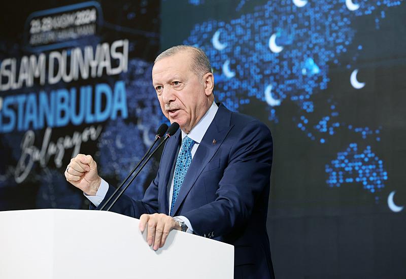 Başkan Recep Tayyip Erdoğan, İstanbul’da 4. Uluslararası STK Fuarı'nda önemli açıklamalarda bulundu (AA)