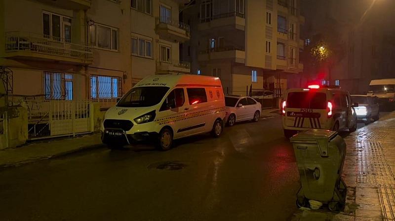 Çorum'da düşük yaptıktan sonra cenini evin bahçesine gömen kadın gözaltına alındı. ( AA) 