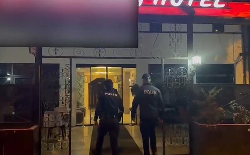 Ankara'da fuhşa aracılık ettiği belirlenen 6 kişi düzenlenen operasyonla gözaltına alındı. (İHA)