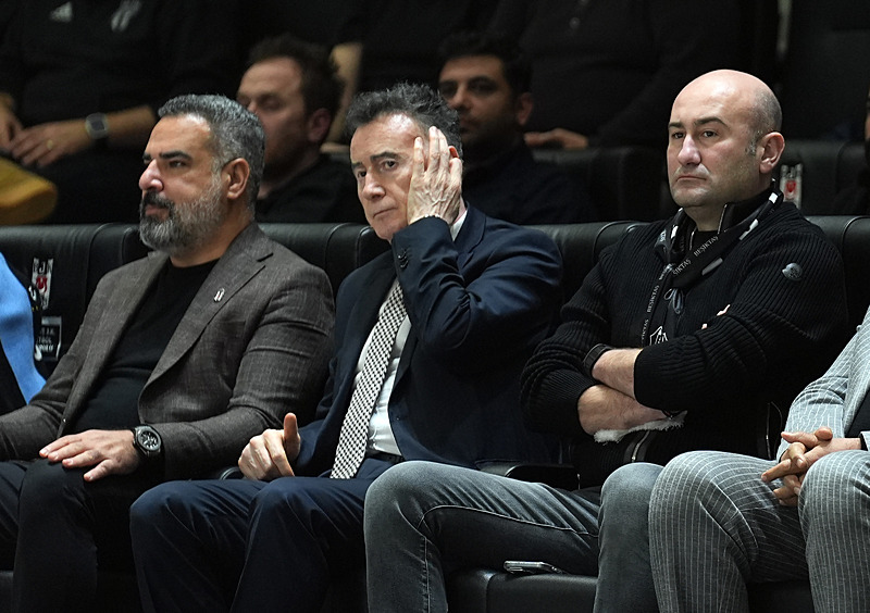 Hüseyin Yücel, Serdar Adalı'nın yarışta önde olduğunu söyledi (AA)