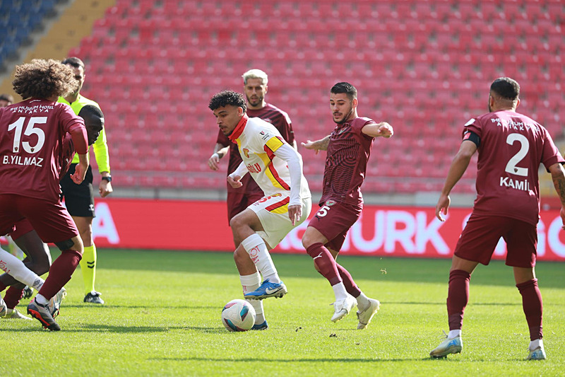 Hatayspor ile Göztepe sahadan birer puanla ayrıldı (AA)