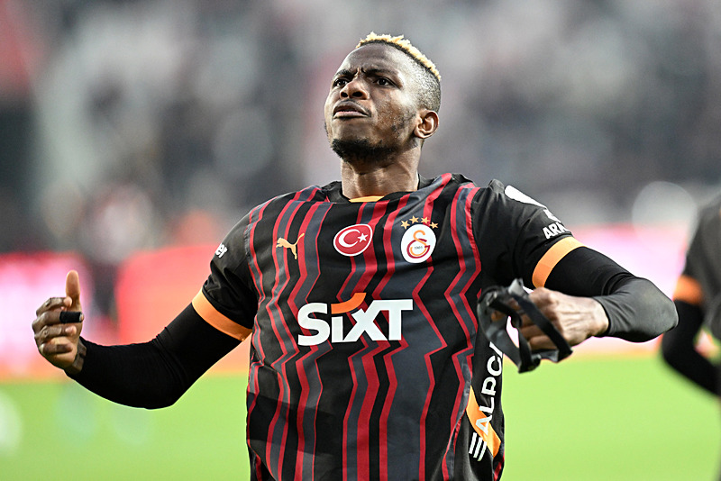 Victor Osimhen Galatasaray'daki formuyla herkesi kıskandırıyor (AA)