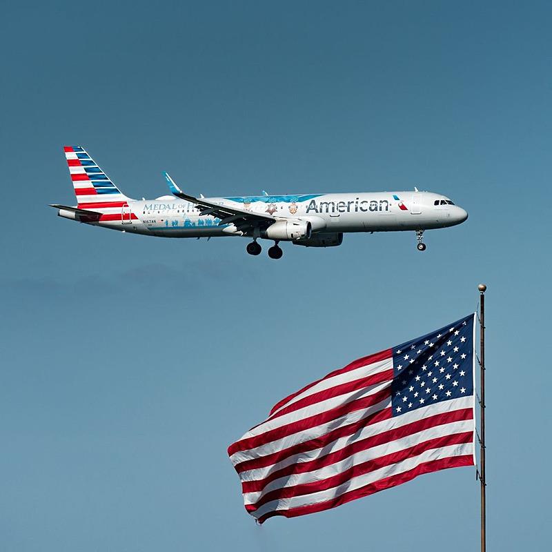 American Airlines, teknik bir aksaklık dolayısıyla ABD'deki tüm uçuşların durdurulduğunu duyurdu, AFP