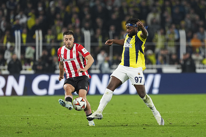 Fenerbahçe Allan Saint-Maximin'i kiralık olarak kadrosuna katmıştı (AA)