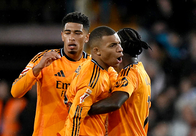 Kylian Mbappe, Jude Bellingham ve Vinicius Junior (REUTERS)