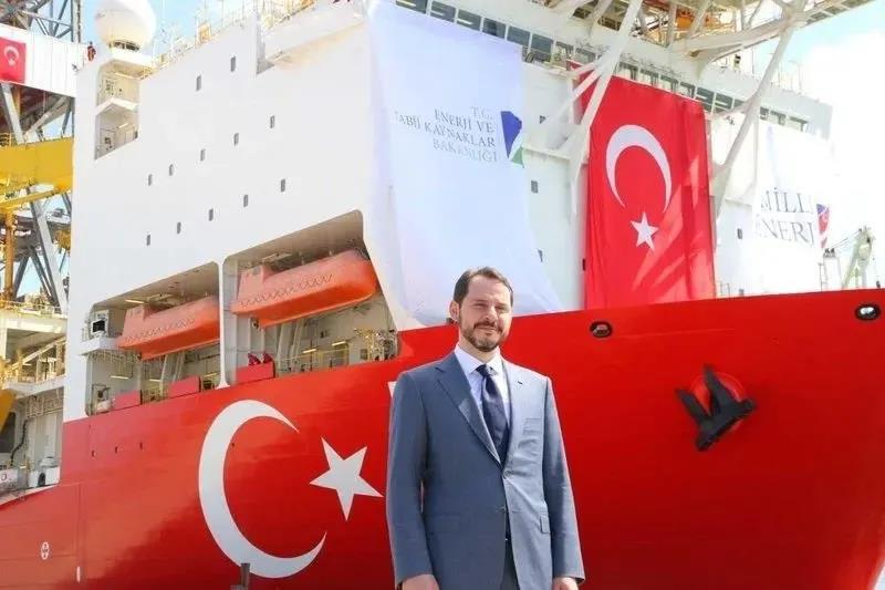 Berat Albayrak'ın çizdiği vizyonla Türkiye'ye kazandırılan sondaj gemileri doğal gaz keşfinde büyük rol oynadı (Takvim.com.tr / Arşiv)