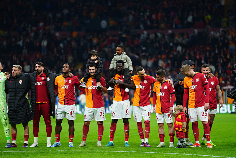 Galatasaray Göztepe'yi 2-1 yendi (AA)