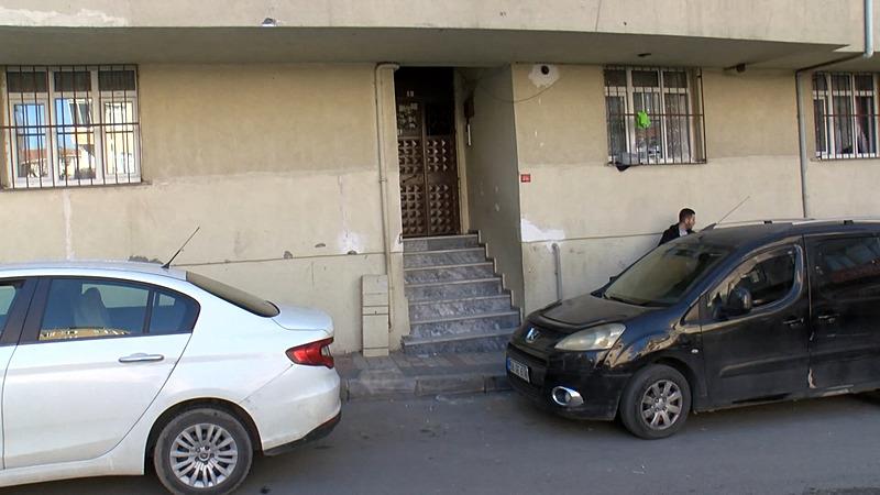 Bağcılar'da eşini silahla öldürdükten sonra, İzmir'de 1 kişiyi ağır yaralayan Vedat Adal kayıplara karıştı (Fotoğraf: DHA)